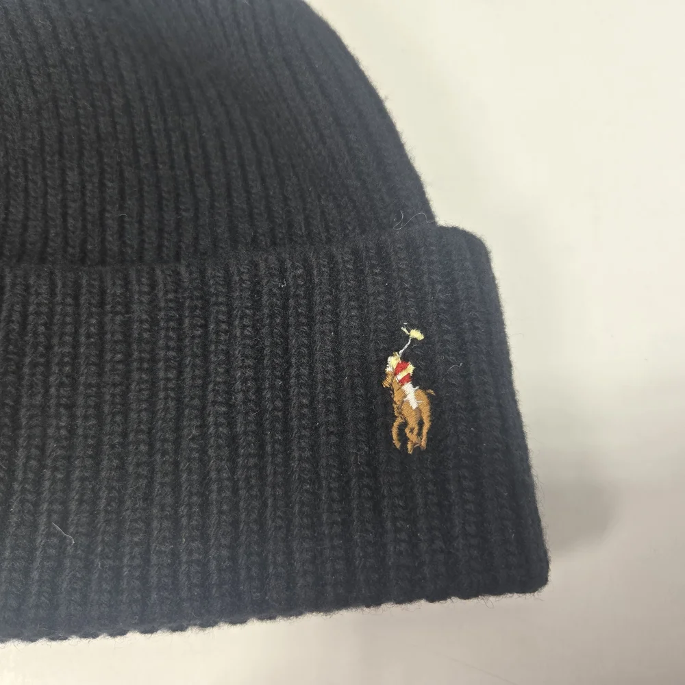 Ralph Lauren Signature Pony Polo Black & Juneberry(maroon & black) Beanie Duo(2) - Picture 3 of 7